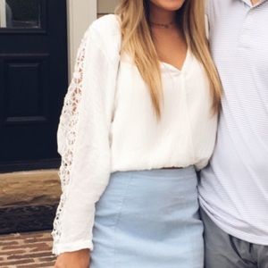 Free People white flowy top with open sleeve